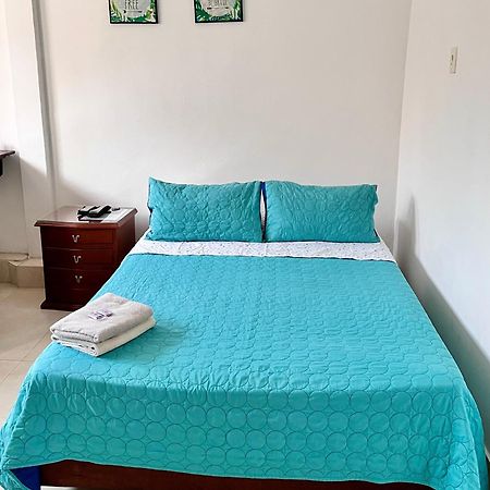Acogedor Apartaestudio En El Centro De 페레이라 외부 사진